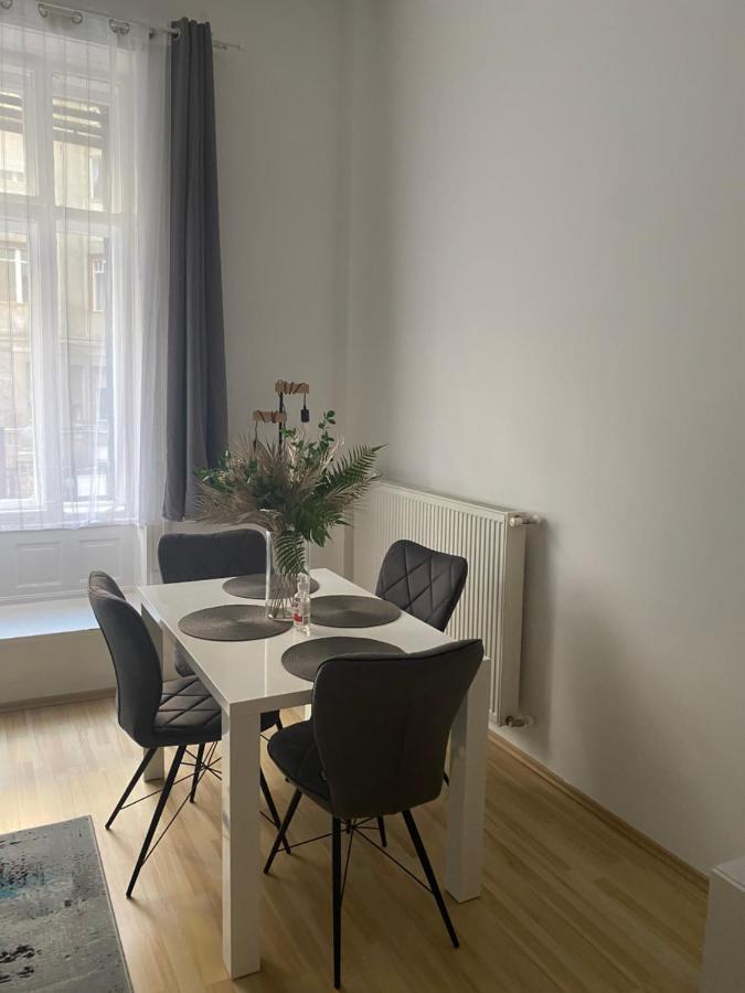 Blue Danube Apartment Downtown With Free Parking Βουδαπέστη Εξωτερικό φωτογραφία